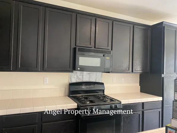 4808 Ammolite Way, Elk Grove, CA 95757