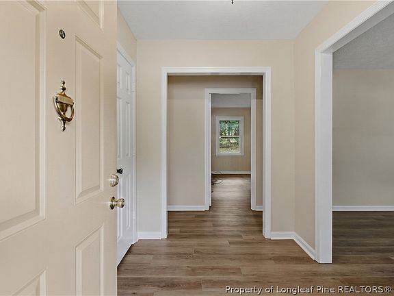 5th image of 1712 Valley Ridge Dr