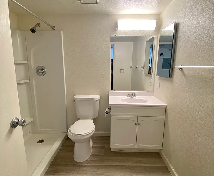 1701 N Park Ave #17 — Photo 7