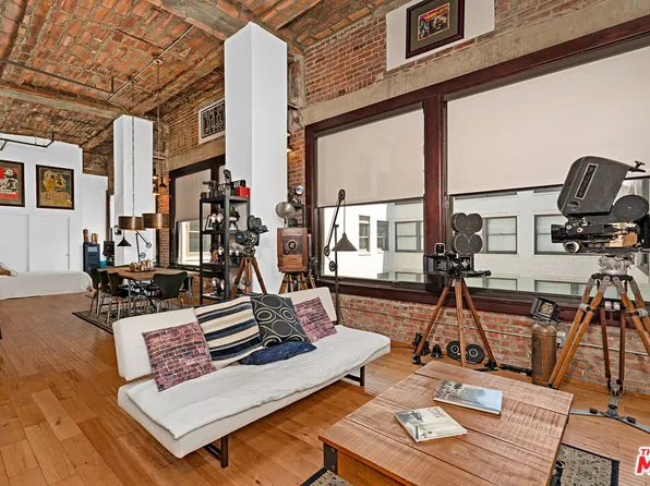 460 S Spring St APT 1217, Los Angeles, CA 90013