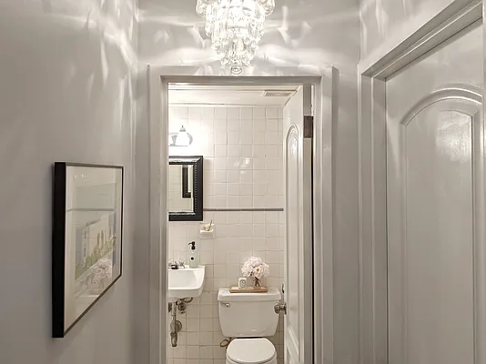 Sold by Compass | media 16