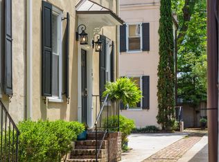 7 West St APT B, Charleston, SC 29401