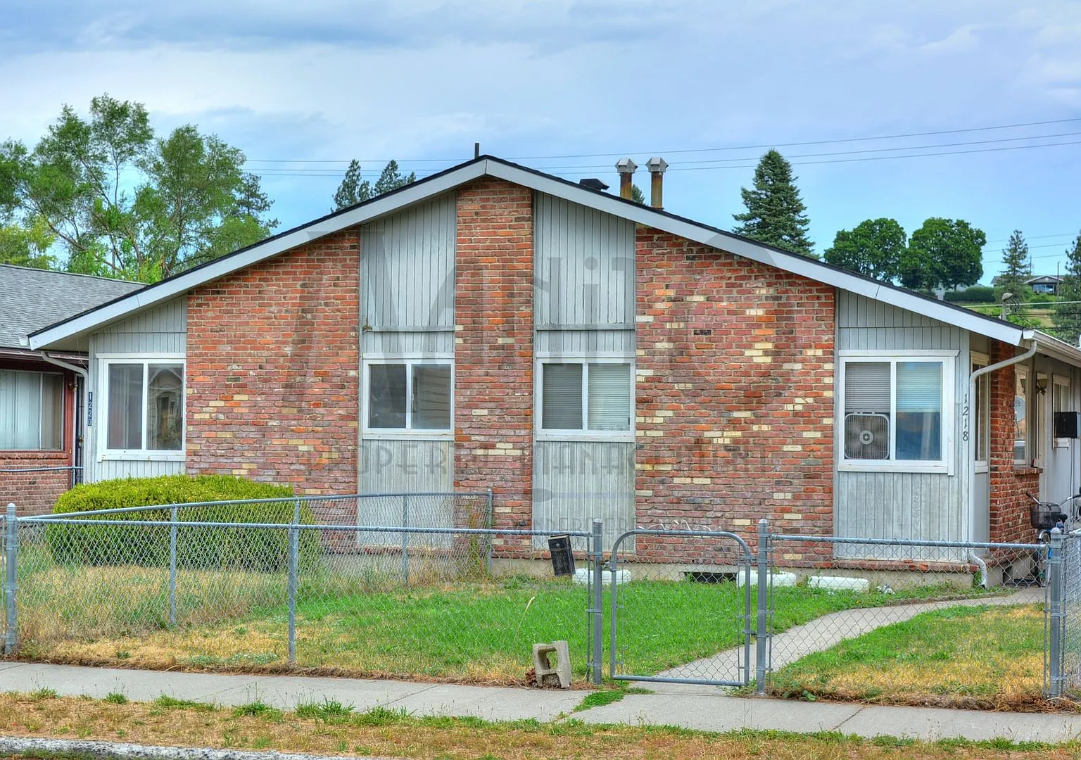 Frederick Duplex — Photo 1