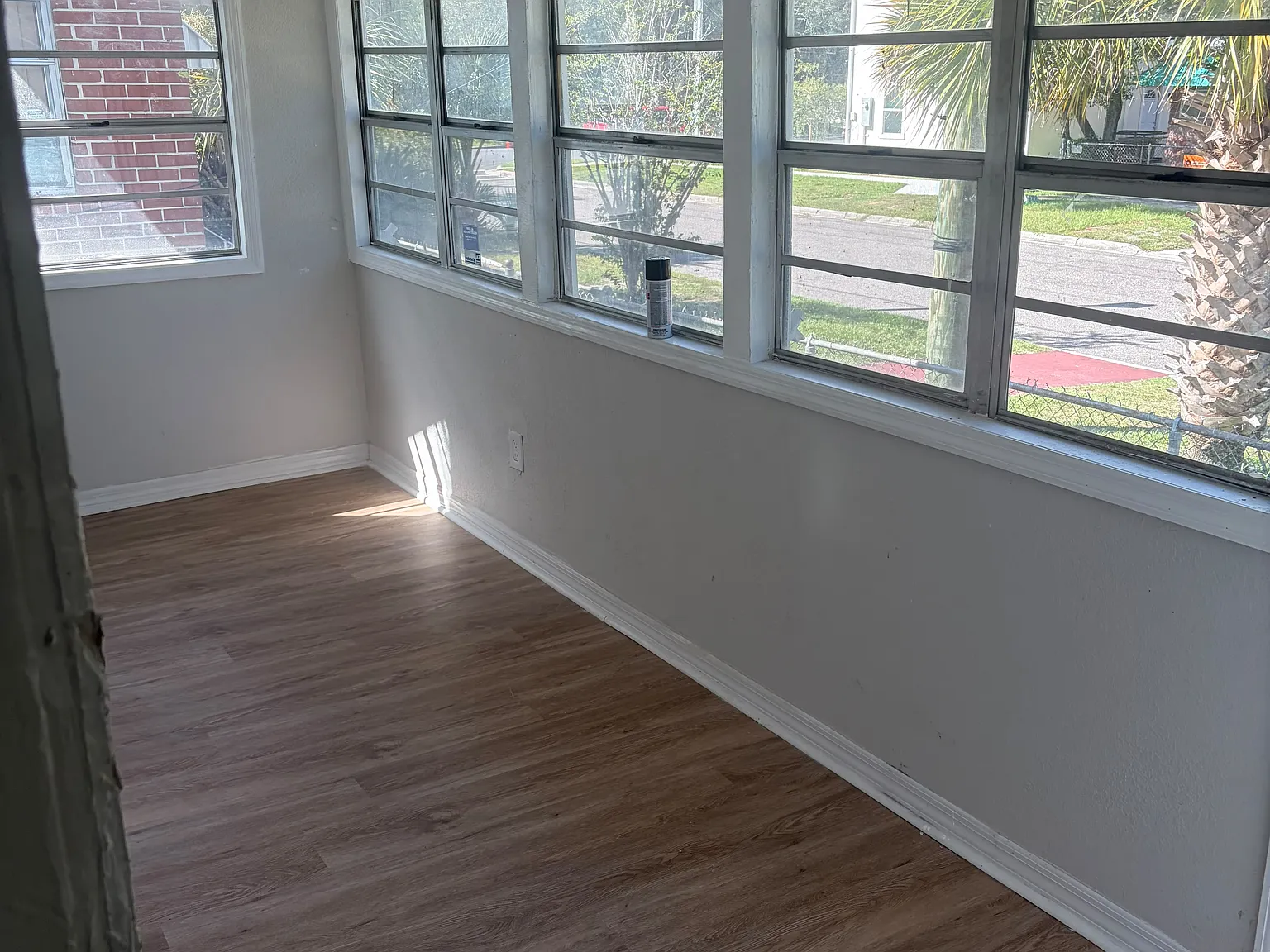 2 bed, 950 sqft, $1,495 — Photo 2