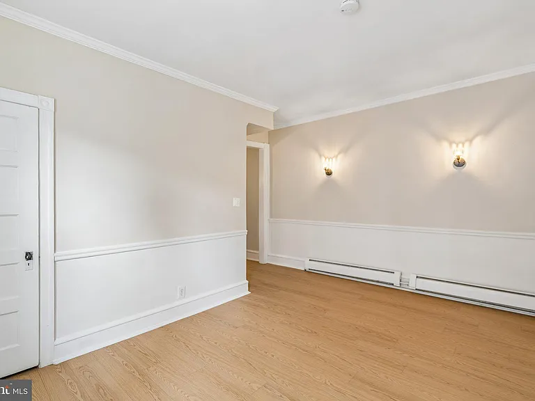 481 Gerhard St #1 — Photo 15