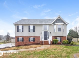 841 Eli Moore Ct, High Point, NC 27265