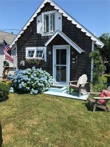 64-58 Burnside Ave, Narragansett, RI, 02882