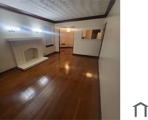 2 bed, 900 sqft, $900 — Photo 3