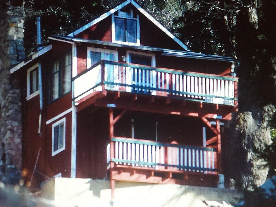 1st image of 695 Ashlar Dr