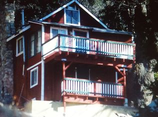 695 Ashlar Dr, Crestline, CA 92325