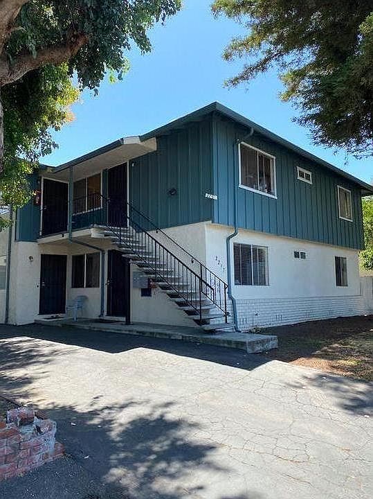 DO NOT EMAIL THROUGH ZILLOW. CALL LANDLORD DIRECTLY