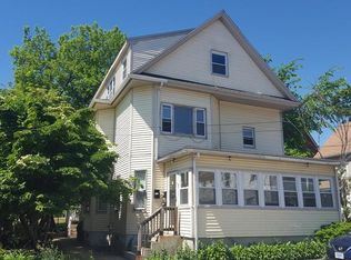 10 Orford St #2, Lowell, MA 01854