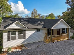 218 Westwood Ave, Swannanoa, NC 28778