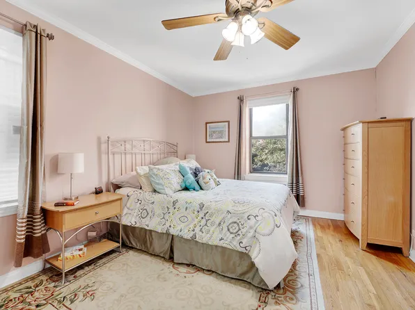 25 Oliver Street image 10 of 18