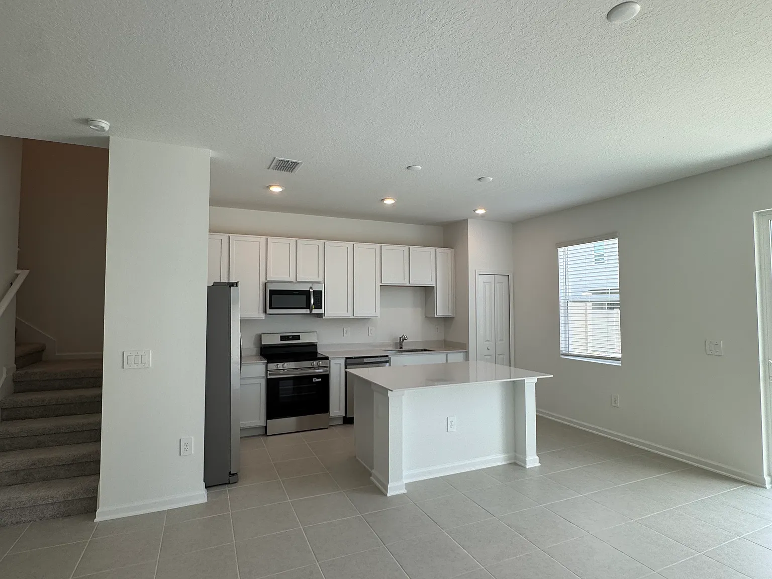 Mayfair St, Kissimmee — Photo 4