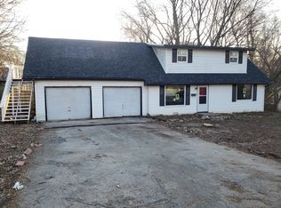 3136 S Kissimmee Ct, Springfield, MO 65804