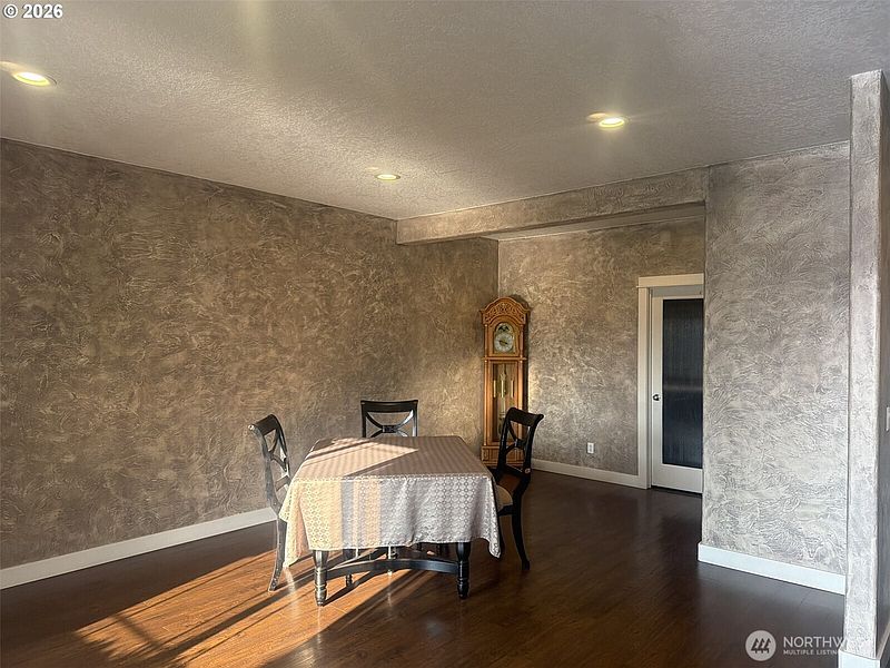 2nd image of 3709 NE 98th Street