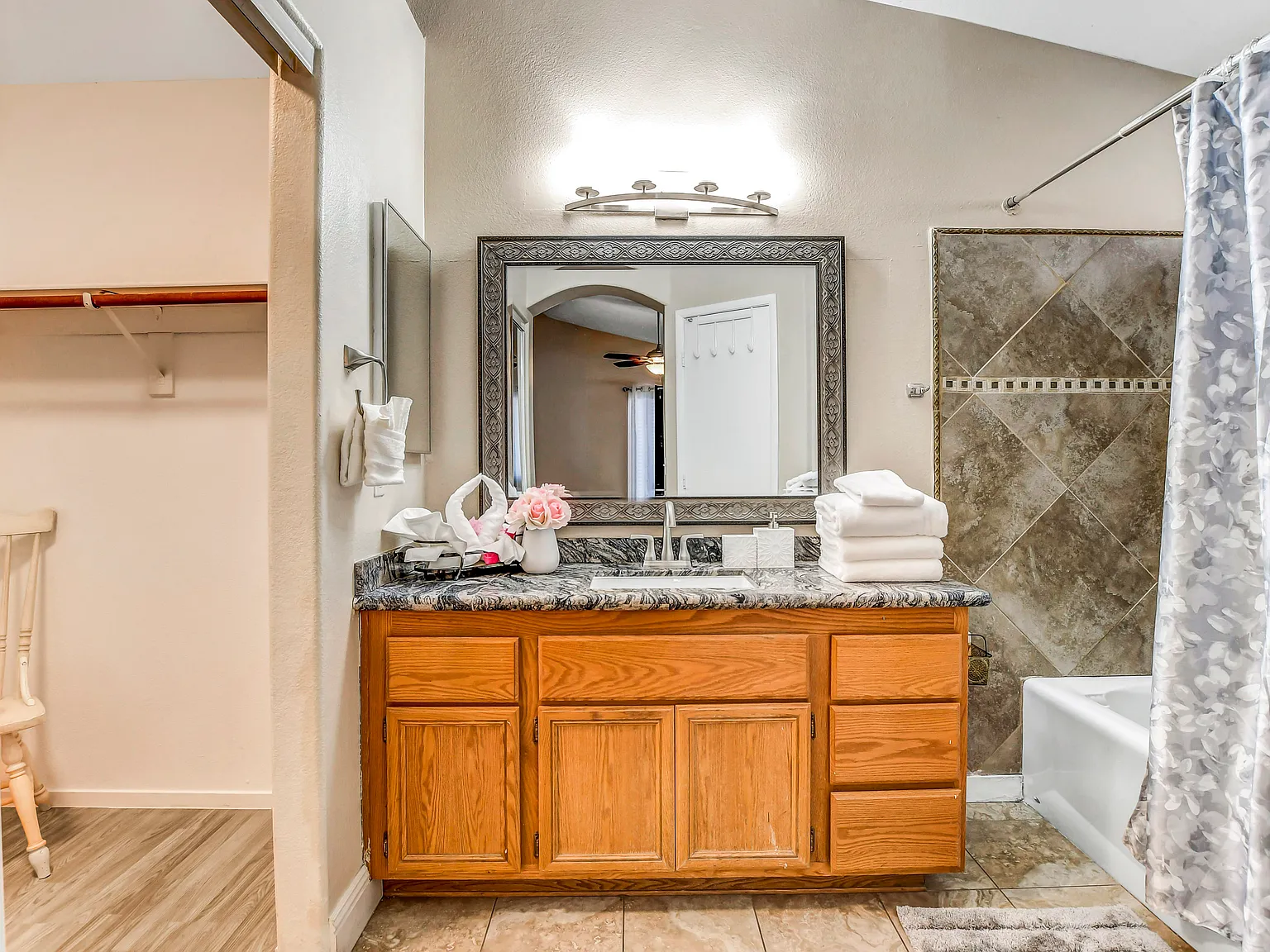 4 bed, 2.0 bath, 1213 sqft, $905 — Photo 4