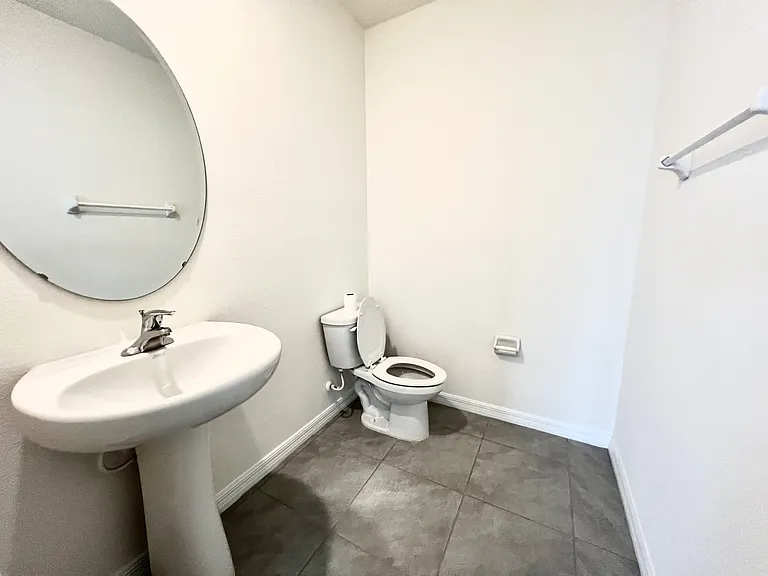 5663 Hollingworth Trl — Photo 27
