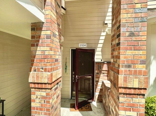 1000 NE 63rd Way Unit 2104