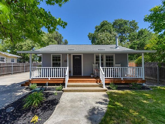 3rd image of 507 Livoti Ave