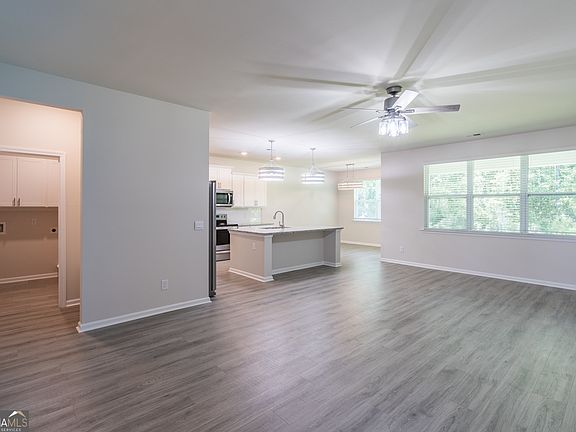 3rd image of 56 Woodford Reserve Dr