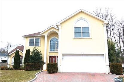 1st image of 73 Emwood Dr