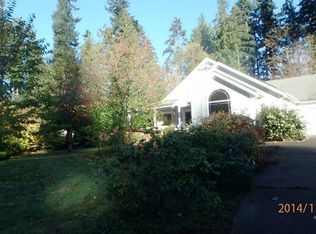 1122 San Juan Dr, Camano Island, WA 98282