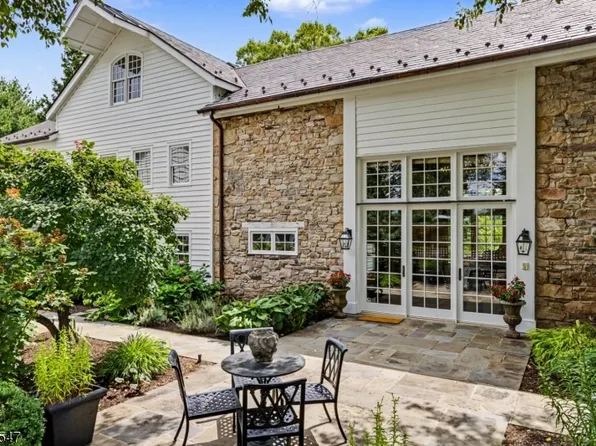 152 Harbourton Woodsville, Hopewell Twp., NJ 08530