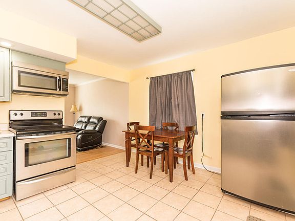 4th image of 2529 Ashton Ave