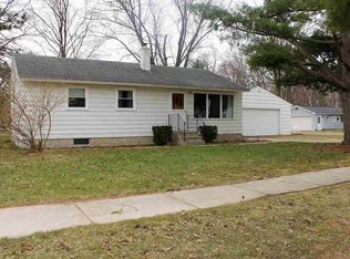 1022 Centre St, Traverse City, MI 49686