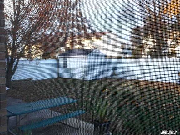 5th image of 100 Colonial Dr