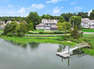 4 Cove Ridge Ln, Old Greenwich, CT 06870
