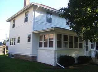 112 E 11th St, Cedar Falls, IA 50613