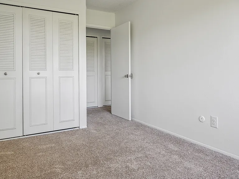 Waterview Farms Apartments — Photo 8