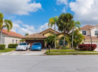 21910 Philmont Ct, Boca Raton, FL 33428