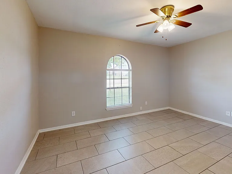 1017 Jackie Jo Ln — Photo 7