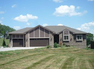 2849 Birdsley Rd, Council Bluffs, IA 51503
