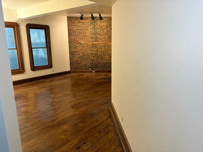 315 N Senate Ave #2E — Photo 18
