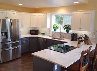 415 Maple Dr, Otis, OR 97368