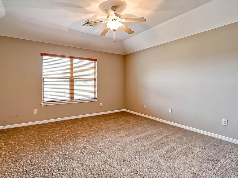 13815 Nathan Ridge Ln — Photo 27