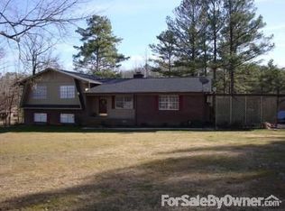 4969 Leonard Dr, Hokes Bluff, AL 35903