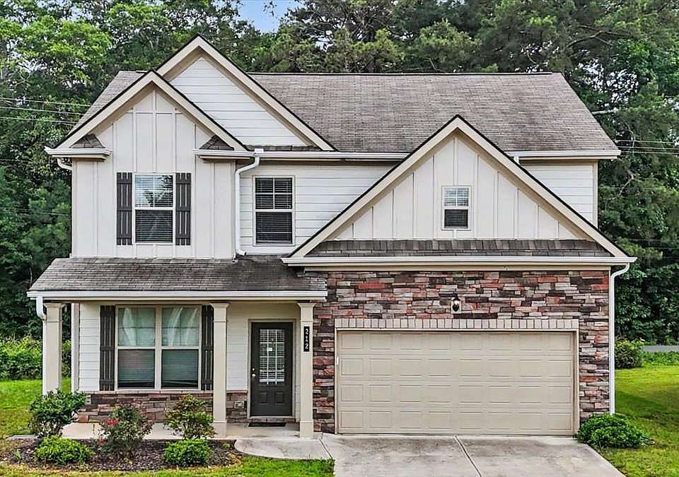 1st image of 212 McGinnis Cir