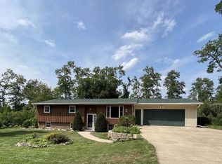 485 Hillside Dr, Berlin, WI 54923