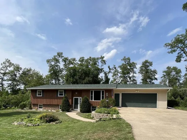 485 Hillside Drive, Berlin, WI 54923