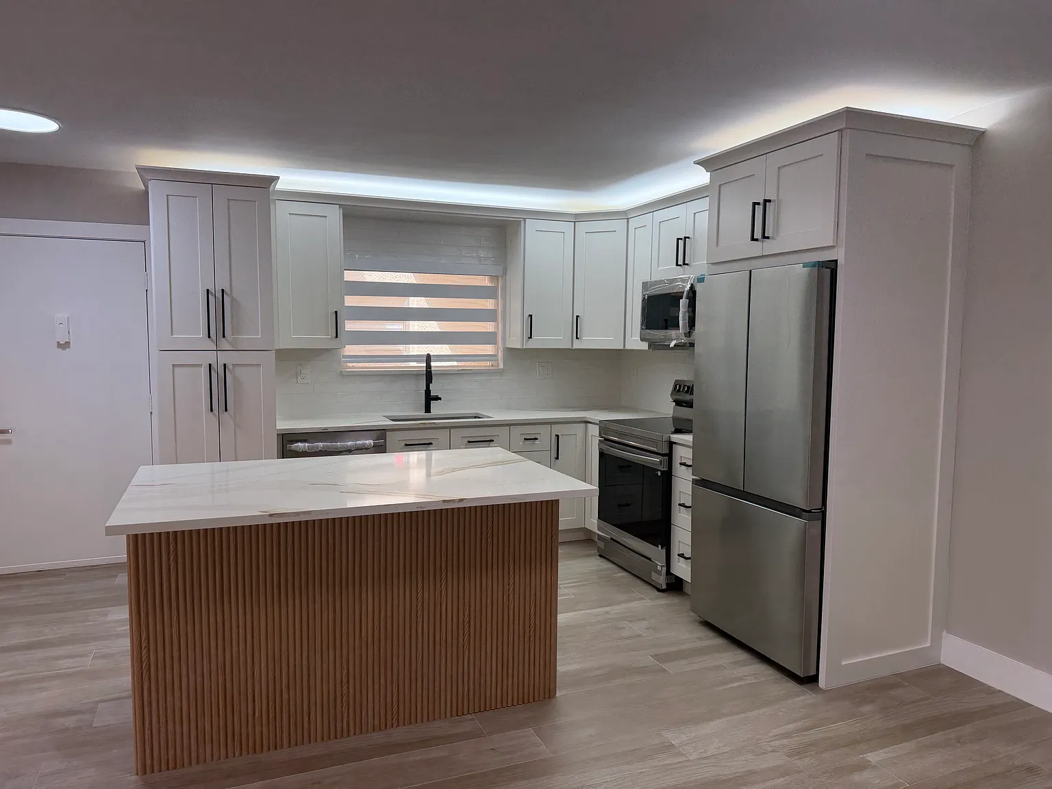 2 bed, 1176 sqft, $2,900 — Photo 2