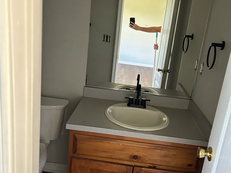 100 Cotton Ct — Photo 14