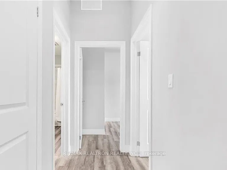 501 Frontenac St #507 — Photo 8