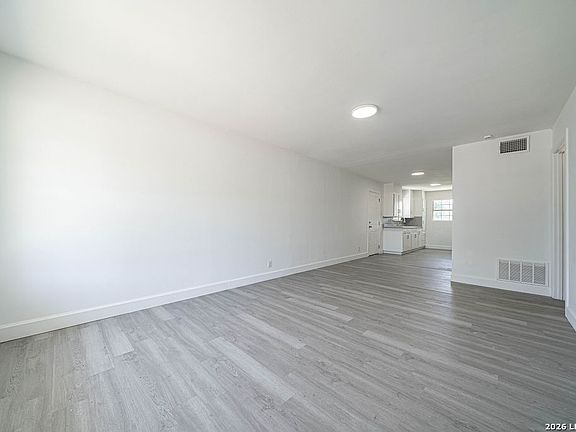 2nd image of 307 GAYLE AVE