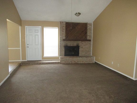 217777 -Living Area_08262015